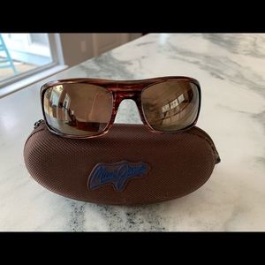 Maui Jim Peahi Polarized Wrap Sunglasses